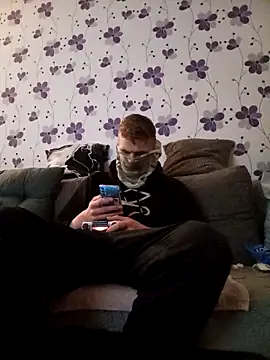 ThePython666 online show from October 28, 3:43 am