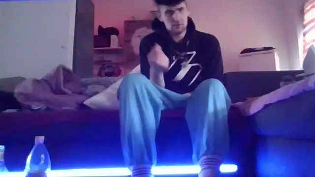 ThePython666 online show from November 16, 8:53 am