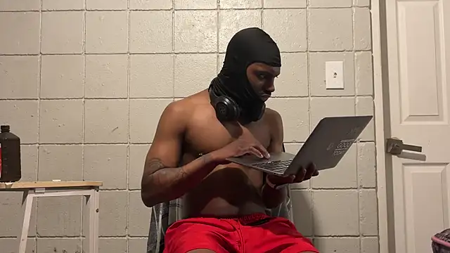 kngkeeem online show from March 31, 8:59 am