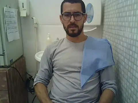 Snapshot of pdasgyn chatting on October 6, 12:57 pm pdasgyn online show from October 6, 12:57 pm