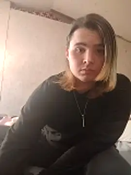 Snapshot of loverbugs21 chatting on November 4, 8:52 pm loverbugs21 online show from November 4, 8:52 pm