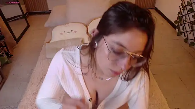 Snapshot of Soy_mangx chatting on March 8, 3:43 am Soy mangx online show from March 8, 3:43 am