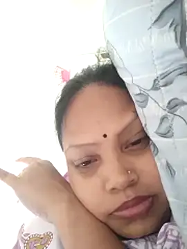 Snapshot of Arohi35 chatting on February 15, 9:30 am Arohi35 online show from February 15, 9:30 am