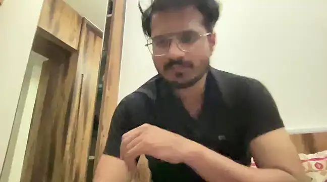 Snapshot of anuragbrothermodel chatting on March 11, 8:42 pm anuragbrothermodel online show from March 11, 8:42 pm