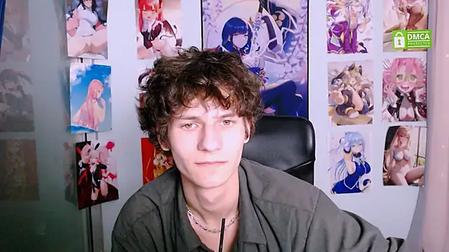 Snapshot of den_rich1 chatting on March 17, 4:01 pm den rich1 online show from March 17, 4:01 pm