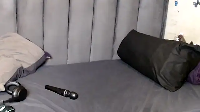 LustyDeziree1 online show from February 3, 4:10 am