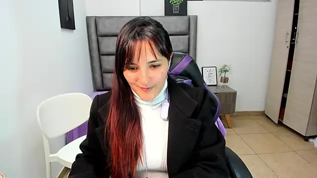 Snapshot of Tania_Duque chatting on August 1, 3:11 pm Tania Duque online show from August 1, 3:11 pm
