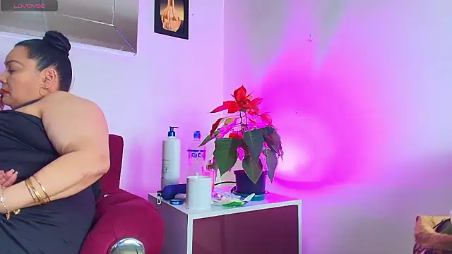 EllenaBoobs  online show from January 18, 2:48 am