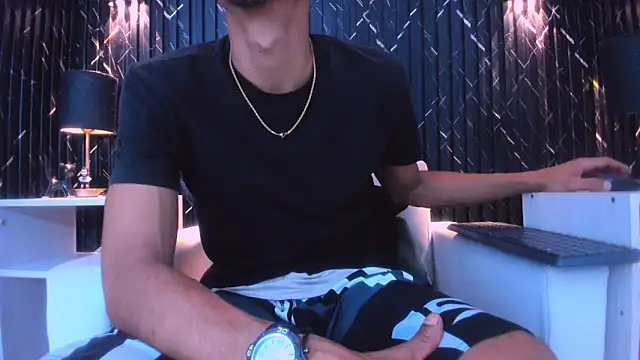 Gregory Sforza online show from February 5, 8:13 pm