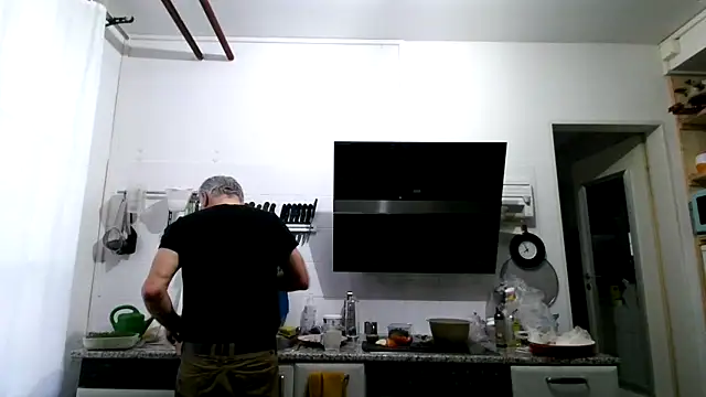 Berg Boy online show from February 24, 6:55 am