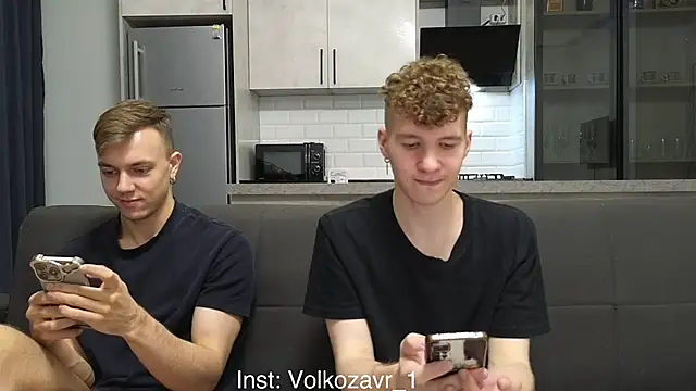 Snapshot of boys_sobolisha chatting on May 5, 9:01 pm boys sobolisha online show from May 5, 9:01 pm