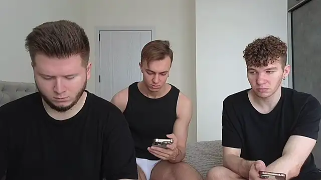 Snapshot of boys_sobolisha chatting on May 25, 8:42 am boys sobolisha online show from May 25, 8:42 am