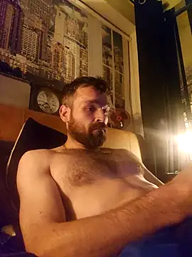 Snapshot of LKC94 chatting on September 10, 11:05 pm LKC94 online show from September 10, 11:05 pm