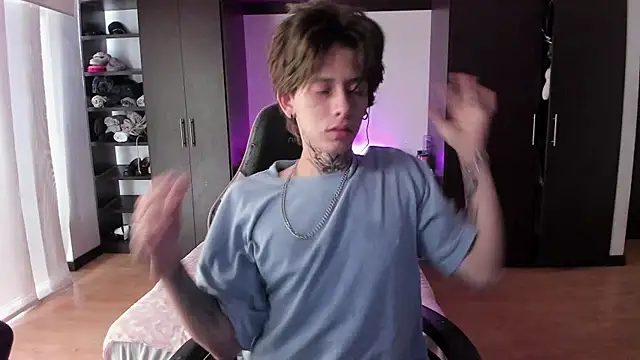 xIce Boy online show from February 7, 1:15 pm