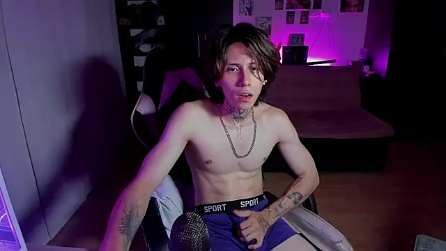 xIce Boy online show from May 15, 11:56 pm