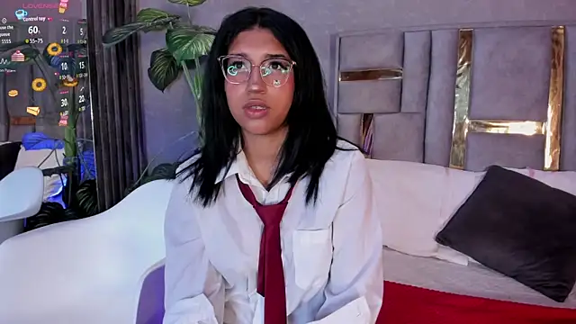 Karin Ks online show from June 19, 3:11 am