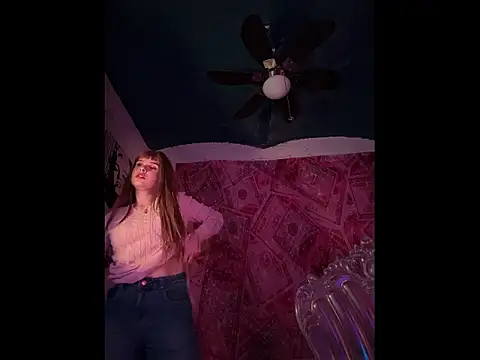 LoganPeny online show from January 18, 6:06 am