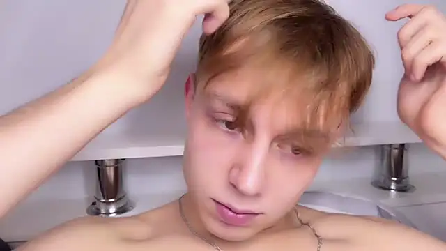 Snapshot of SlavaIsHere chatting on March 11, 12:50 pm SlavaIsHere online show from March 11, 12:50 pm