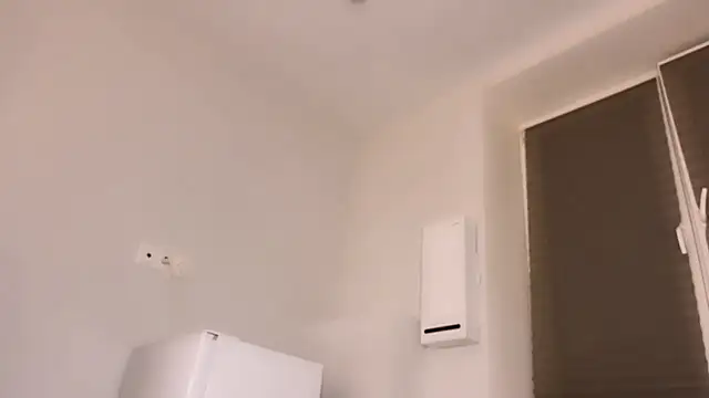 Snapshot of SlavaIsHere chatting on March 13, 1:21 am SlavaIsHere online show from March 13, 1:21 am