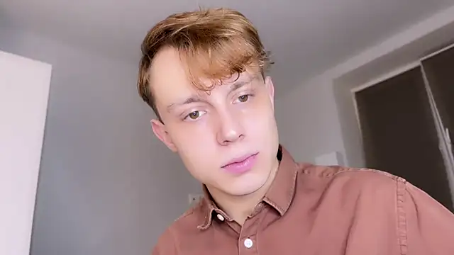 Snapshot of SlavaIsHere chatting on March 13, 6:56 pm SlavaIsHere online show from March 13, 6:56 pm