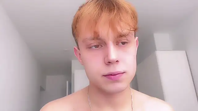 Snapshot of SlavaIsHere chatting on March 22, 11:42 am SlavaIsHere online show from March 22, 11:42 am