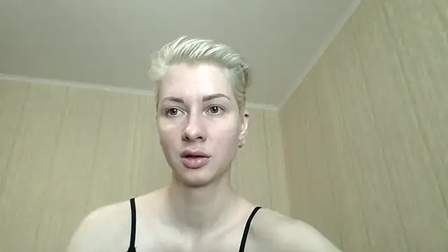 Snapshot of _Black-Panther_ chatting on July 15, 9:36 am Black-Panther online show from July 15, 9:36 am