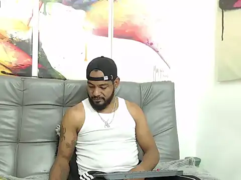 BladeFoxxx1 online show from October 27, 12:20 pm