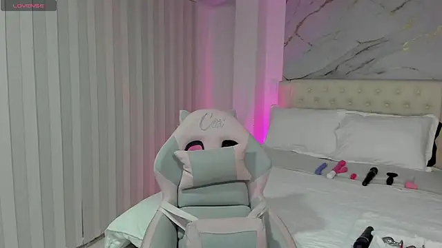 marilyn allen1 online show from April 14, 11:22 pm