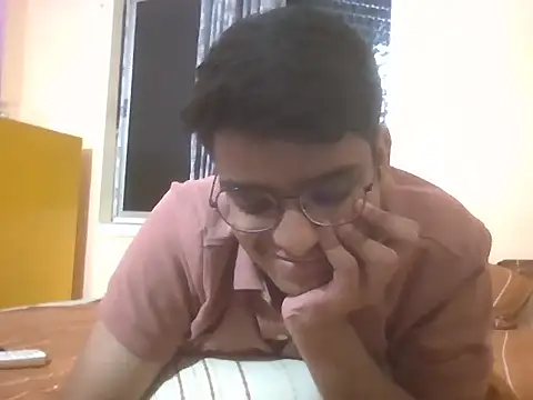 Snapshot of sutfvkii chatting on October 11, 6:17 pm sutfvkii online show from October 11, 6:17 pm