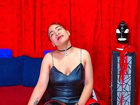 Snapshot of SharonCasttle chatting on May 5, 2:14 pm SharonCasttle online show from May 5, 2:14 pm