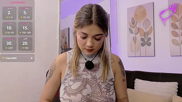 Snapshot of natasha__black chatting on July 14, 7:52 pm natasha black online show from July 14, 7:52 pm