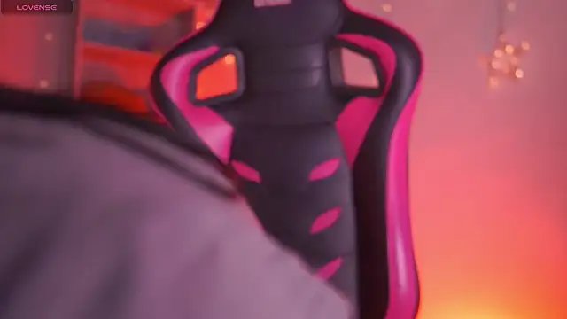 Snapshot of Madison_Mayer chatting on February 12, 2:01 pm Madison Mayer online show from February 12, 2:01 pm