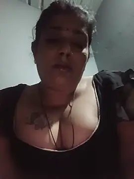 kissmetha online show from July 11, 2:09 pm