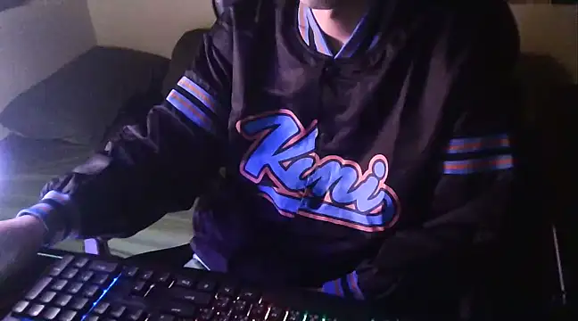 Snapshot of zhezheggin chatting on March 14, 1:57 pm zhezheggin online show from March 14, 1:57 pm