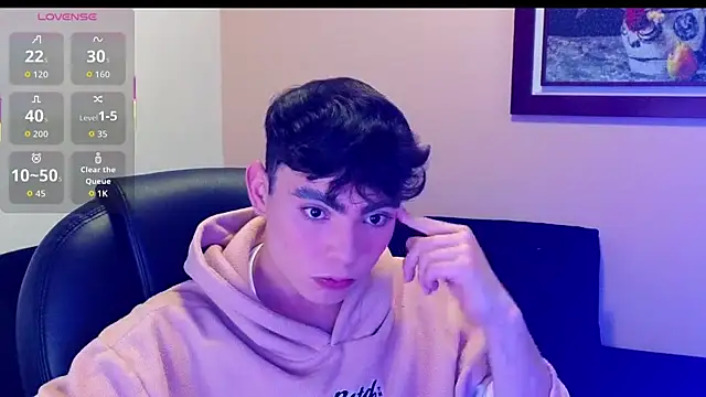 lukeboyce33 online show from October 29, 11:28 pm