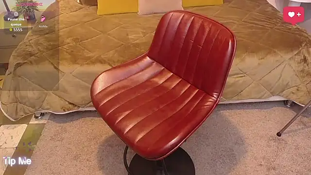 ailyn maury online show from April 16, 1:23 pm