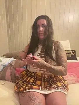 Snapshot of Badgyalbella chatting on April 11, 7:18 pm Badgyalbella online show from April 11, 7:18 pm