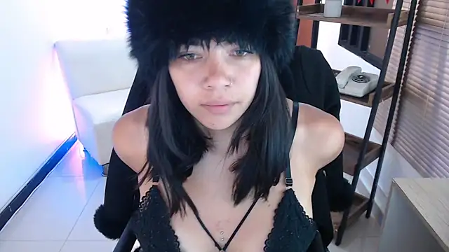 dangel noir6 online show from March 6, 11:50 am