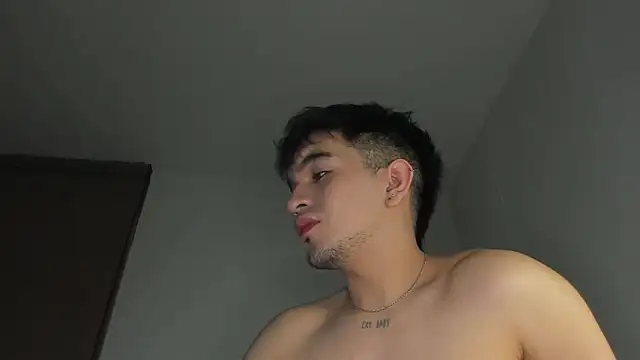 cmzo  online show from November 8, 3:39 am