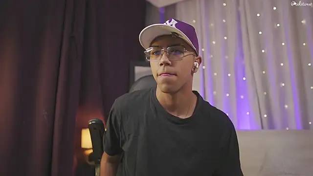 Colstorw  online show from March 6, 10:01 am