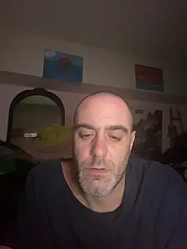 kyle67154 online show from April 14, 5:24 am