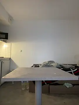 Renoirmonter online show from February 7, 2:32 pm