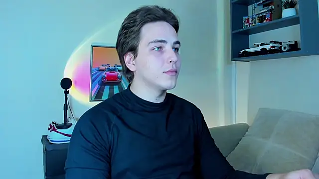 Snapshot of Eric_ether chatting on September 15, 6:19 pm Eric ether online show from September 15, 6:19 pm