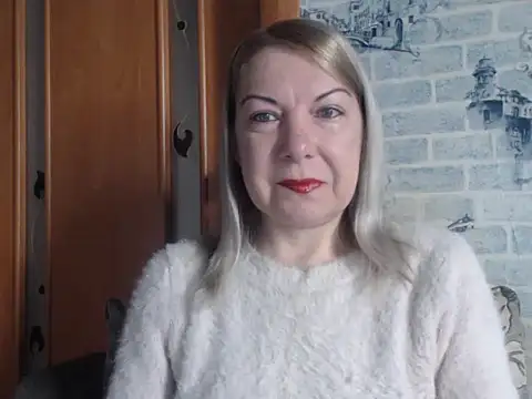 Lillia Ray online show from April 9, 8:53 am