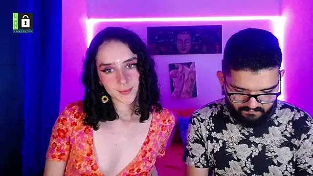 Snapshot of TwinFlamesX chatting on March 13, 9:59 pm TwinFlamesX online show from March 13, 9:59 pm