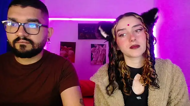 Snapshot of TwinFlamesX chatting on September 20, 1:56 pm TwinFlamesX online show from September 20, 1:56 pm