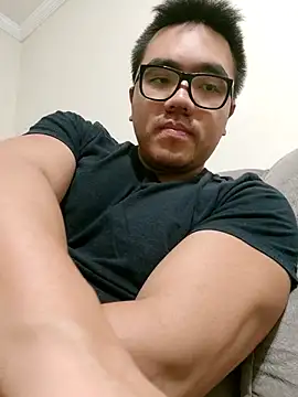 Snapshot of awesometeacher33 chatting on March 21, 2:50 am awesometeacher33 online show from March 21, 2:50 am