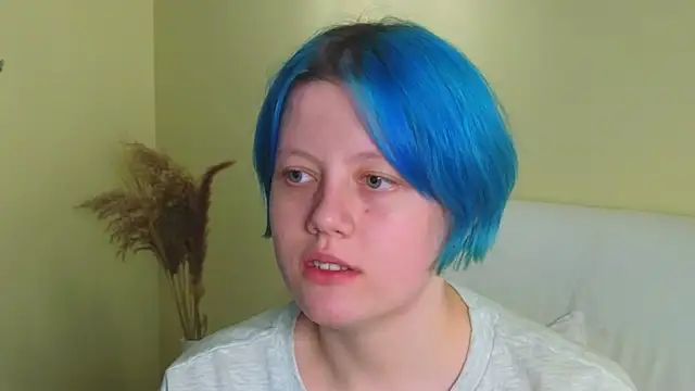 ErlineBeamer online show from March 18, 4:37 pm