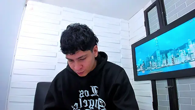 Jhojan twink online show from November 6, 1:12 pm