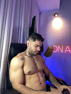 Snapshot of thiagoferrari2 chatting on October 1, 11:55 pm thiagoferrari2 online show from October 1, 11:55 pm